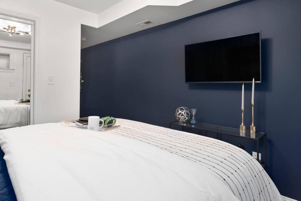 Upscale 2Br Apartment With Patio Washington Eksteriør billede