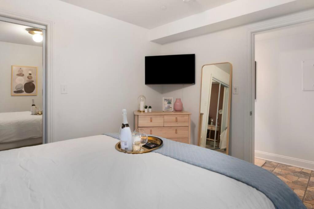 Upscale 2Br Apartment With Patio Washington Eksteriør billede
